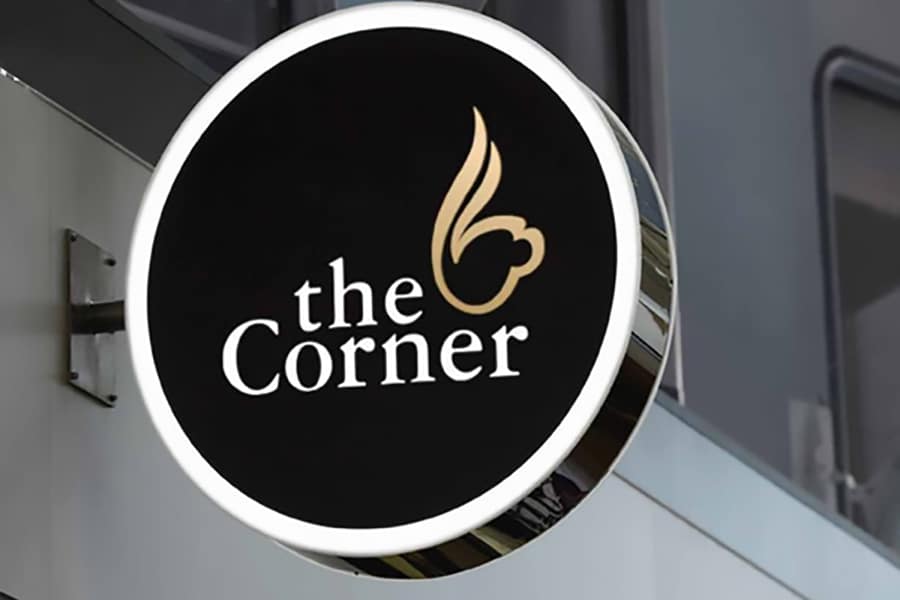 R 1 Học thiết kế bảng hiệu bắt mắt