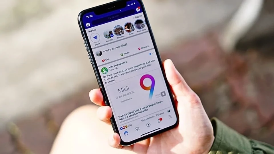 Tải Facebook về máy tính, điện thoại đơn giản Tải Facebook về điện thoại khá đơn giản